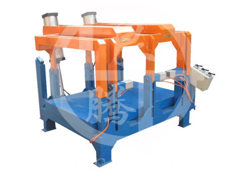 烏魯木齊汽車地墊發(fā)泡模架